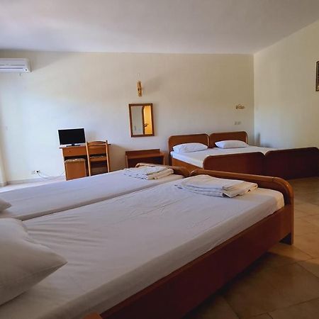Artemis Hotell Prínos Exteriör bild